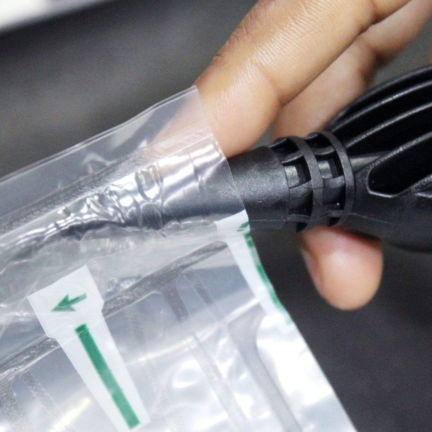 shoprythmindia Packaging Air Protector Bag for Glass Bottle with Free Pump Pack of 12, 24& 36 (20cm x 16) shoprythmindia Packaging Air Protector Bag for Glass Bottle with Free Pump Pack of 12, 24& 36 (20cm x 16)